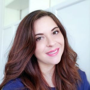 Meet your Posher, Anna